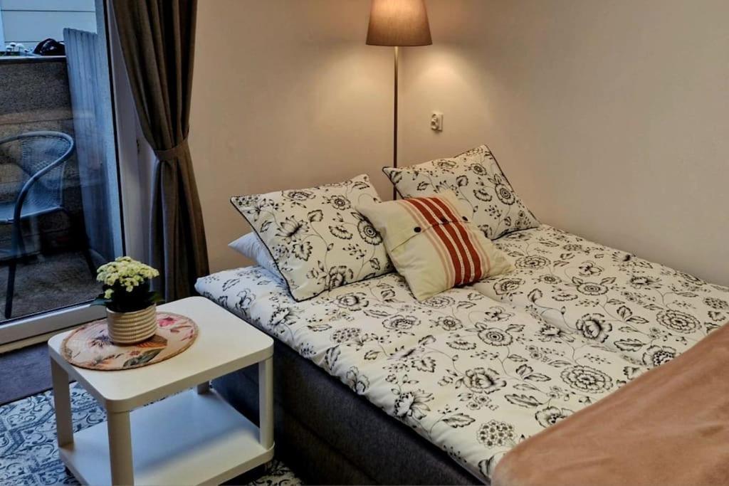 Apartament Zachodni Z Balkonem 4 Osoby Varsovia Exterior foto